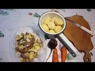 Как кормить червя пищевыми отходами очистками с овощей.