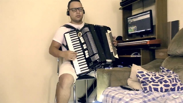 ( Sanfona Cover) Solteiro Apaixonado Marcos e Belutti Diego