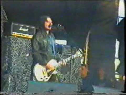 1. Manic Street Preachers Faster Reading