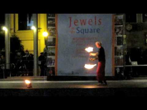 Thomas Johansson of Nevisoul and Alien Jon at the Temple of Poi Fire Expo