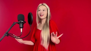 Leana Mask – Build a bitch (Bella Poarch cover)