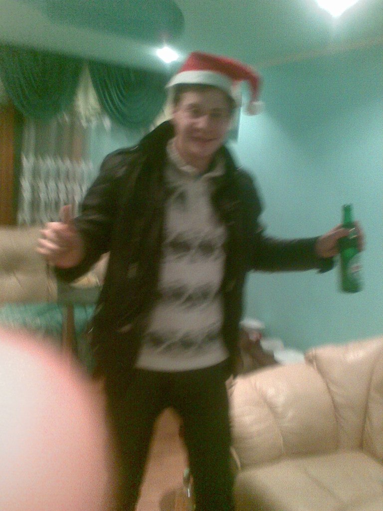 Руслан Хомович ⎲⎠⎞⎷⎛⎝⎛⎝⎳————— | Донецк