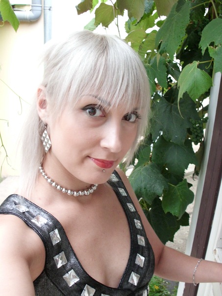 №10, Карина Мокряк №10, Карина Мокряк