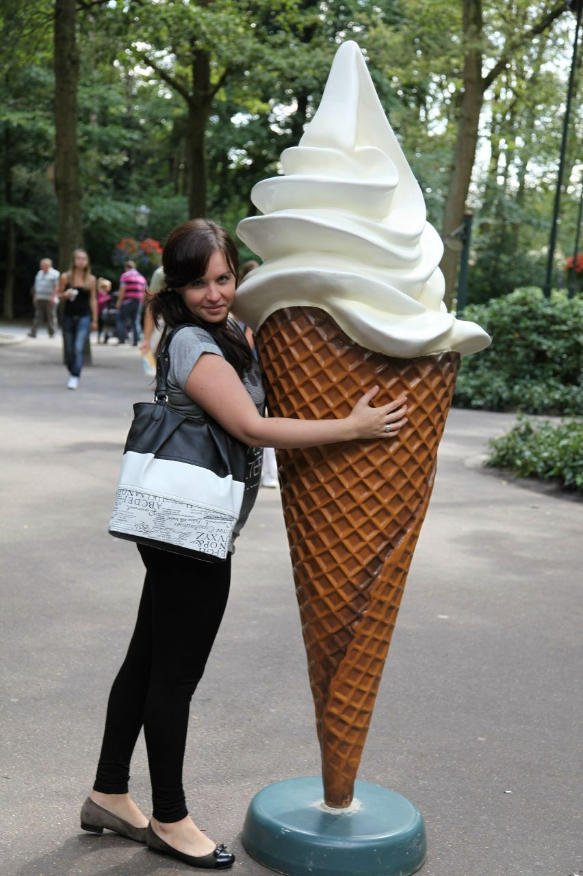 Вікторія Шлапацька | London