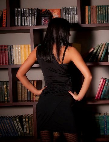 Elnara Veliyeva | Баку