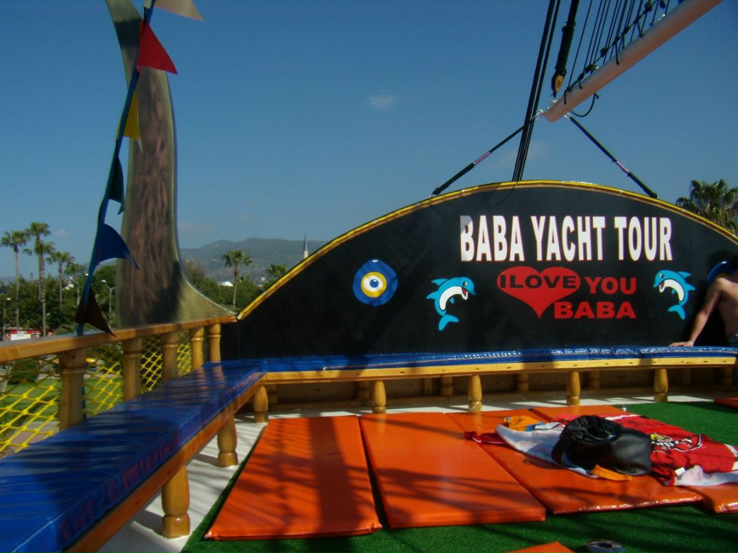 Кира Ежова nightskunk | London