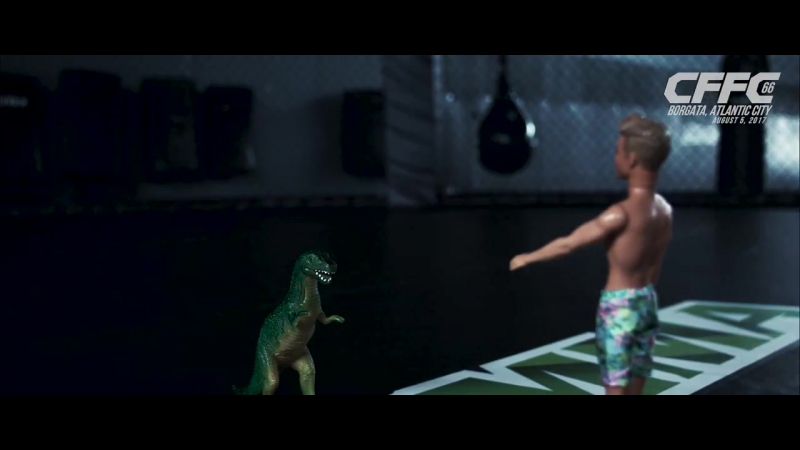 LITTLE GODZILLA vs PRETTY