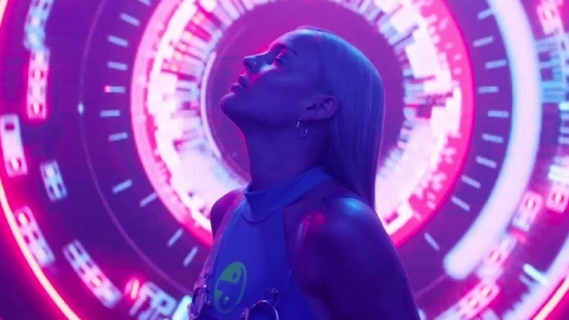 Премьера. David Guetta feat. Anne-Marie - Don't Leave Me Alone