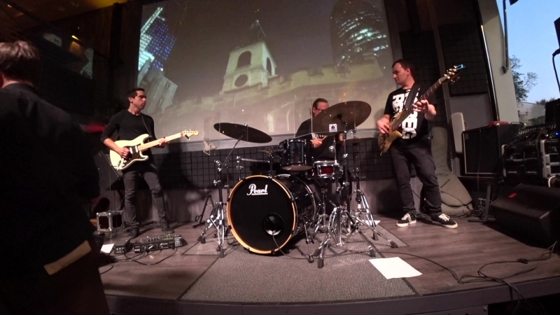 Yussef Kamaal Lowrider ( Stage one trio
