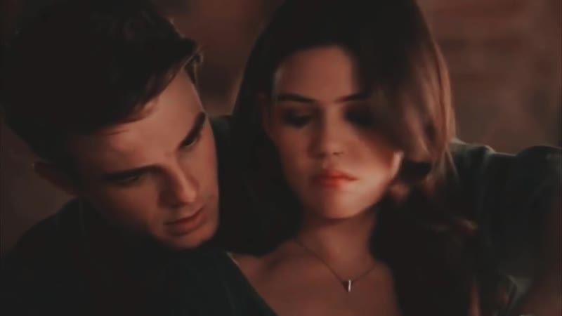 Kol Davina Hold On