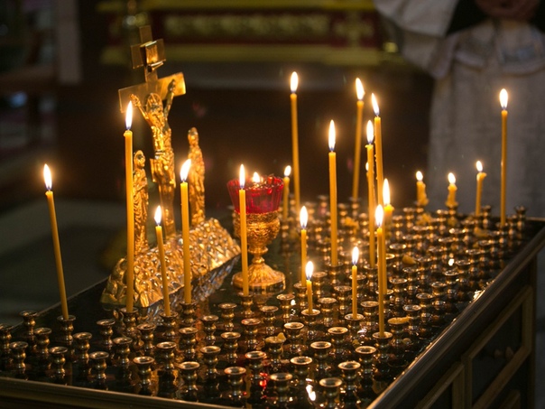 Вселенская троицкая родительская суббота. Поминальный родительский день. Годовщина поминовения усопших. Поминать это. Троицкая родительская суббота поминовение усопших.