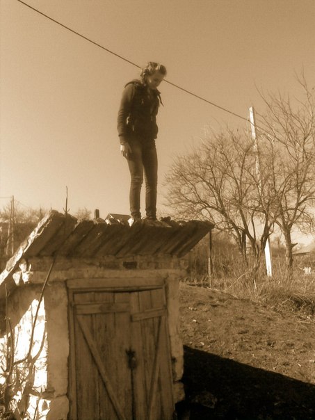 №18, Mariana Blagodarenco №18, Mariana Blagodarenco