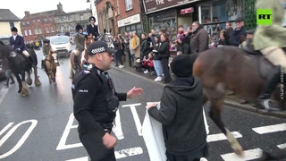 UK's post-Boxing Day hunt parade turns into a real mess