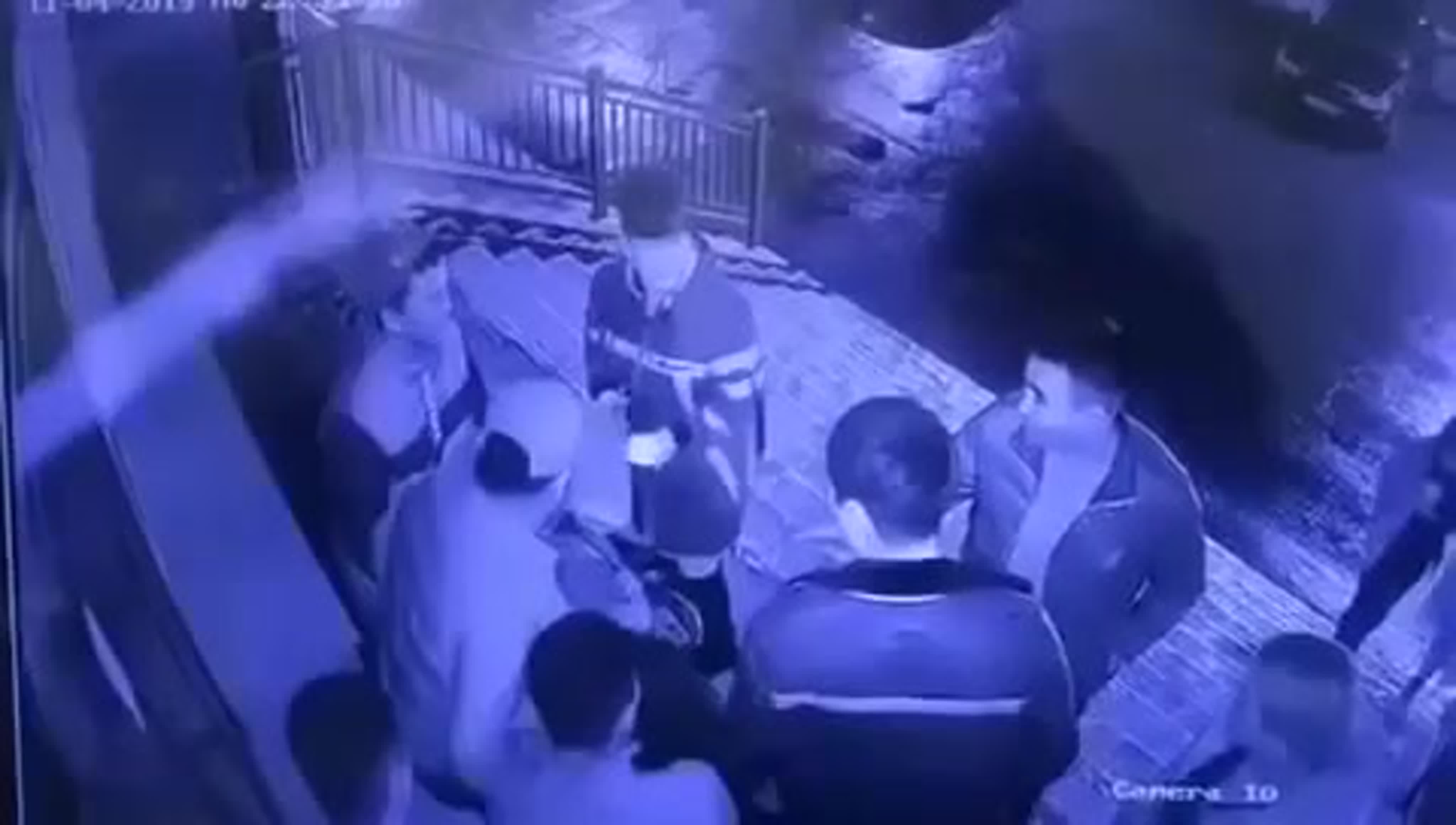 около клуба