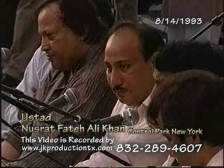 Nusrat Fateh Ali Khan - Dama Dam Mast Qalander Qwali (1993) Performed in Central Park, NYC, a once in a lifetime experience.