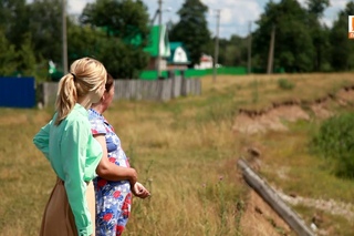 В архангельском районе размывает кладбище.
